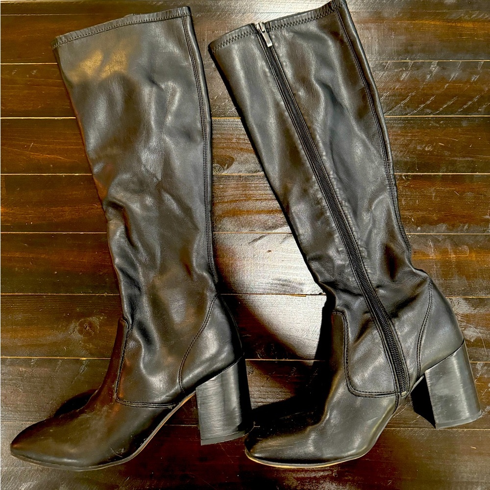 Franco Sarto women’s knee high boots, size 8